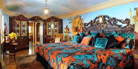 black cat at versace mansion|gianni versace bedroom.